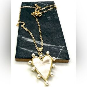 Gold Heart Pendant Necklace with Pearls